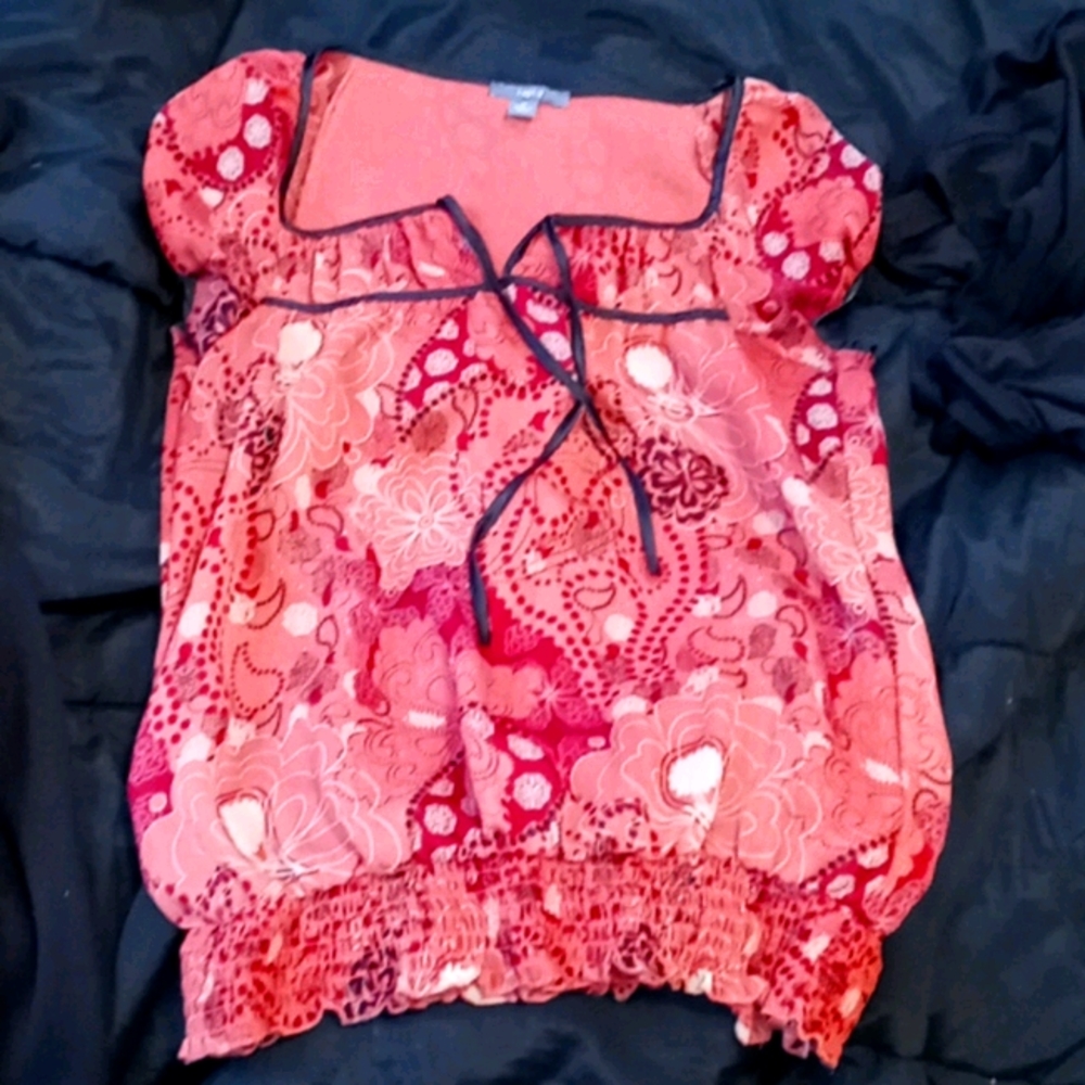 Short sleeve blouse